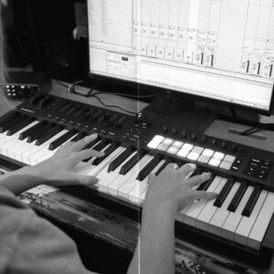NOVATION LAUNCHKEY 49 MK4 Oficomputo
